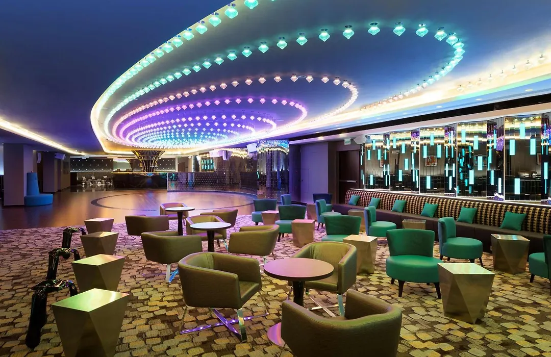 Doubletree By Hilton Hotel & Conference Centre Warsaw-1